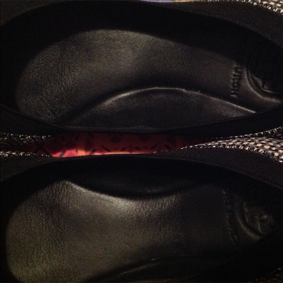 Tory Burch Caroline Flats - Picture 3 of 4